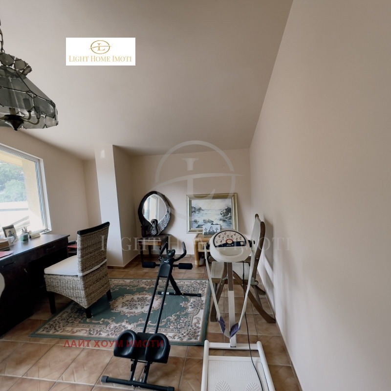 En venta  Oficina Plovdiv , Karshiyaka , 140 metros cuadrados | 92423532 - imagen [16]