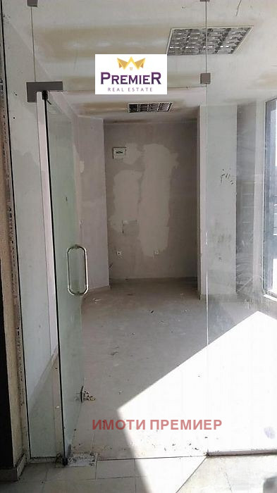 Продава МАГАЗИН, гр. Бургас, област Бургас, снимка 4 - Магазини - 52719013