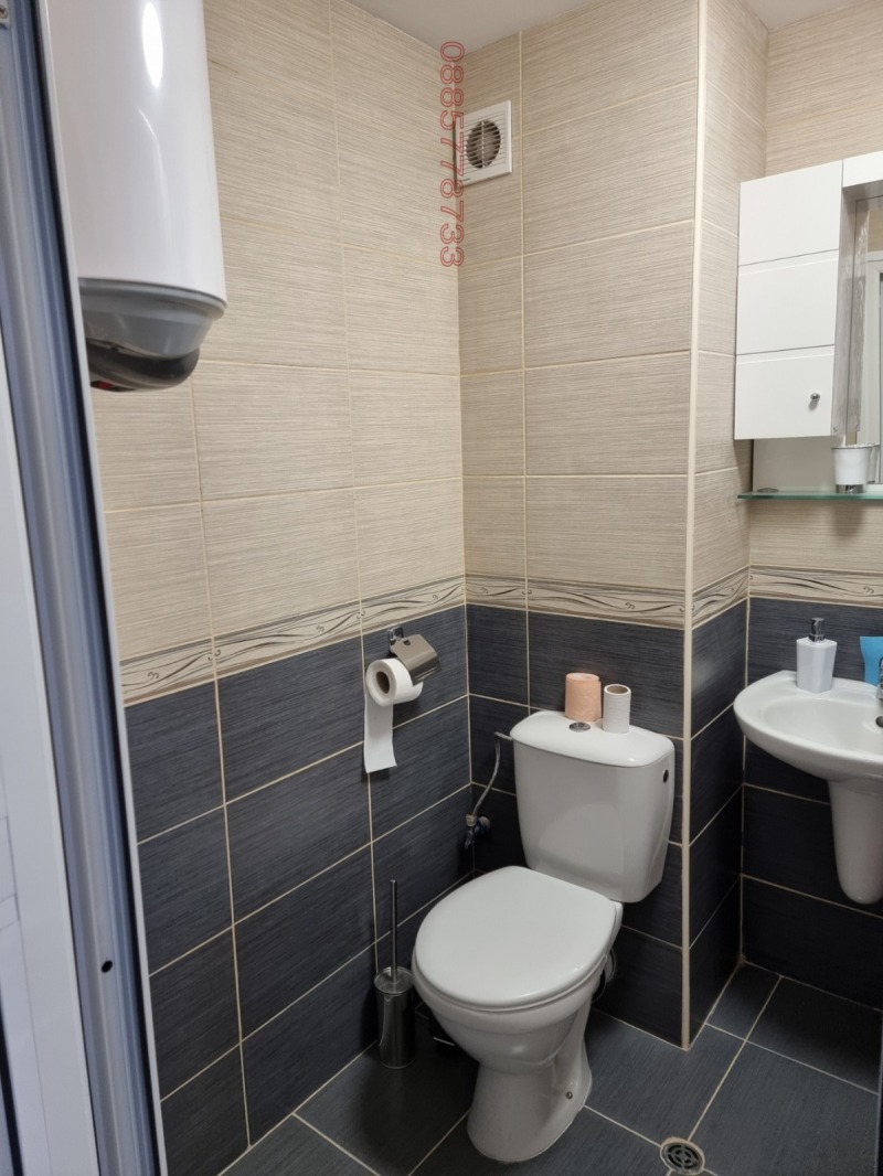 Продается  1 спальня Варна , к.к. Св.Св. Константин и Елена , 65 кв.м | 65949657 - изображение [3]
