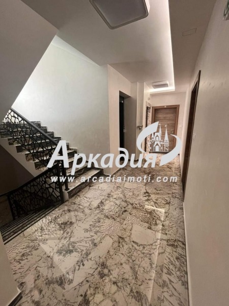 For Sale  2 bedroom Plovdiv , Hristo Smirnenski , 147 sq.m | 88977983 - image [6]