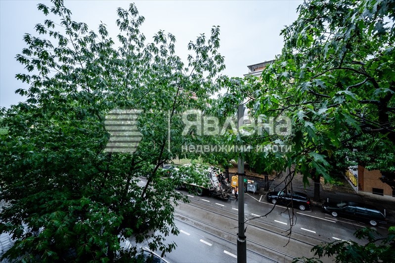 Продава 3-СТАЕН, гр. София, Център, снимка 16 - Апартаменти - 55469407