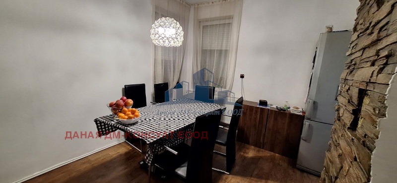 For Sale  House Floor Shumen , Tsentar , 120 sq.m | 91676121