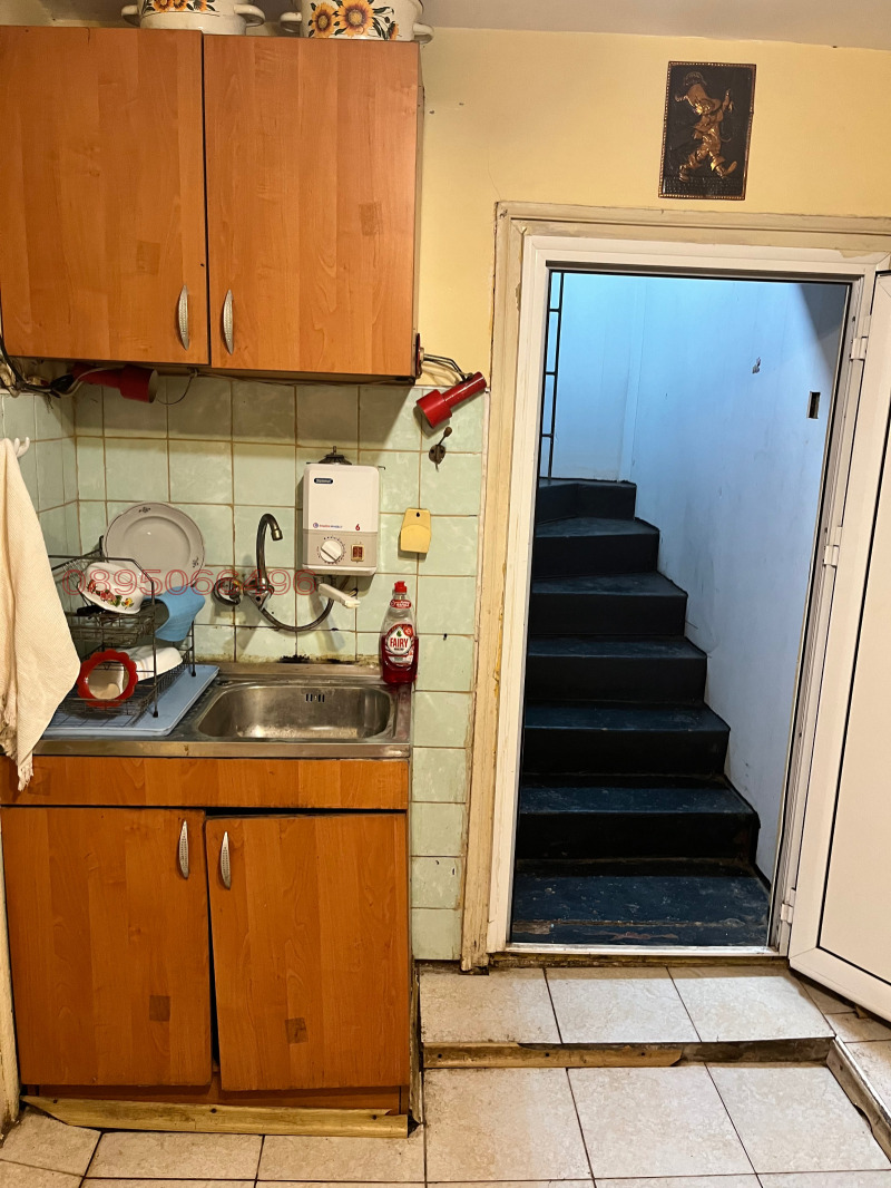 Продава КЪЩА, с. Краводер, област Враца, снимка 15 - Къщи - 52789997