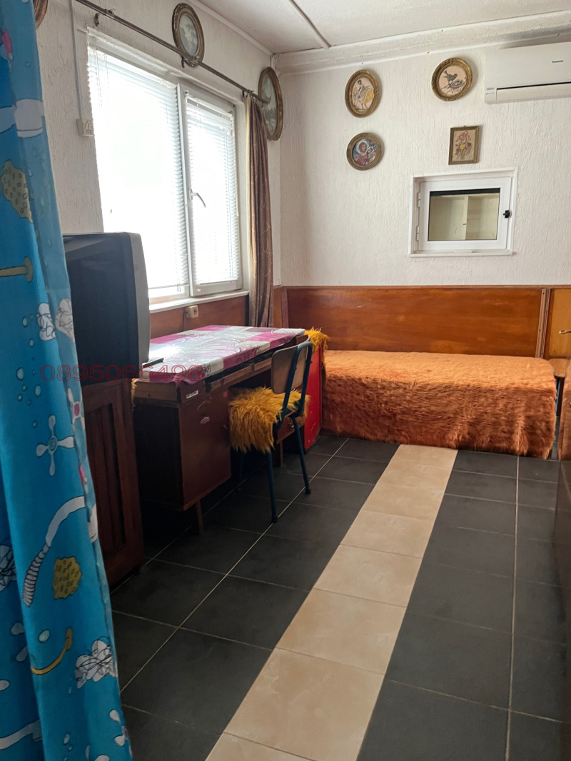 Продава КЪЩА, с. Краводер, област Враца, снимка 10 - Къщи - 52789997