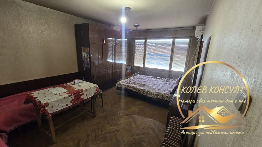 Продава 2-СТАЕН, гр. Хасково, Орфей