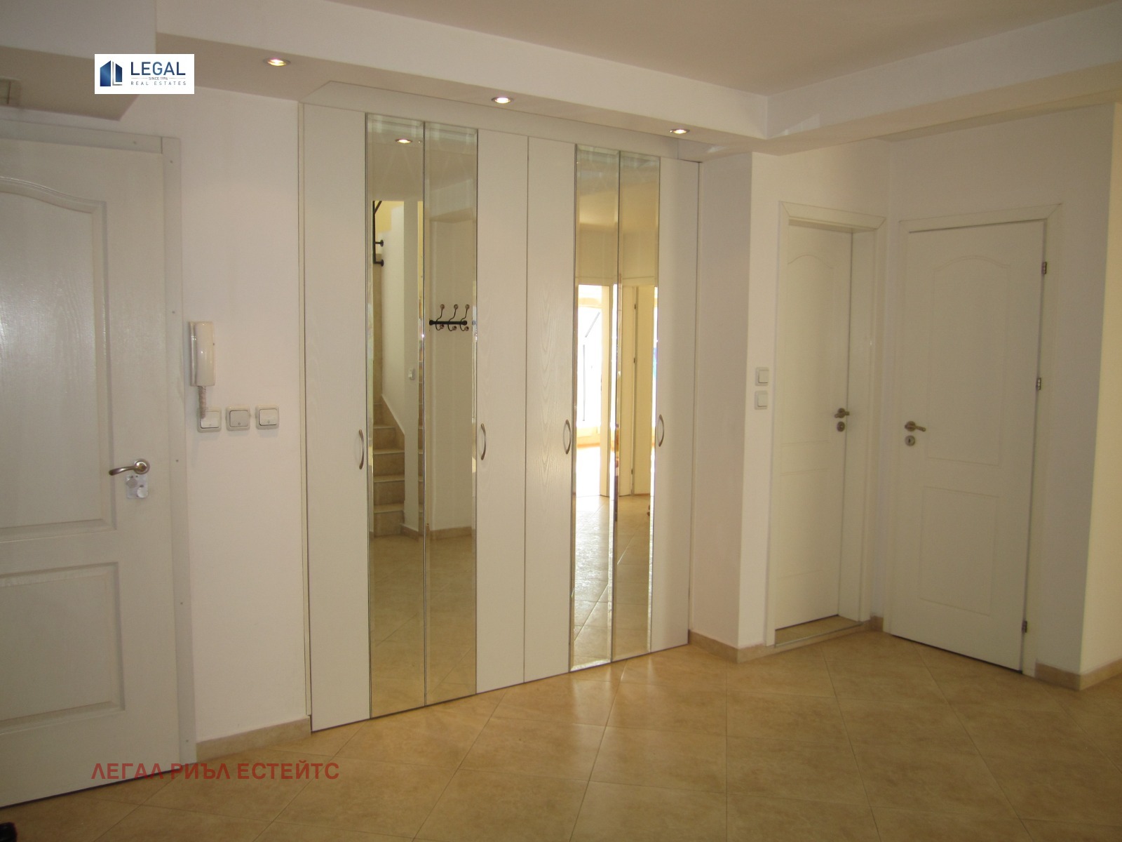 Продава 4-СТАЕН, гр. София, Лозенец, снимка 2 - Апартаменти - 56038481