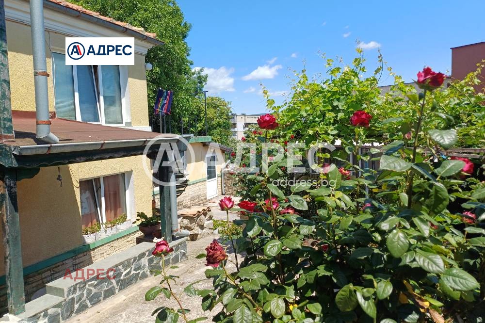 Продава КЪЩА, гр. Варна, Аспарухово