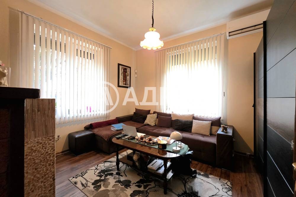 Продава КЪЩА, гр. София, Медицинска академия, снимка 5 - Къщи - 54699890