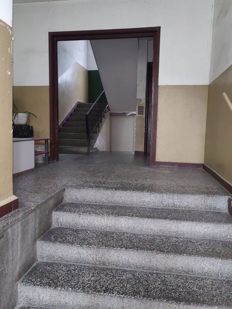 Продава  2-стаен град София , Зона Б-18 , 60 кв.м | 70324560 - изображение [13]