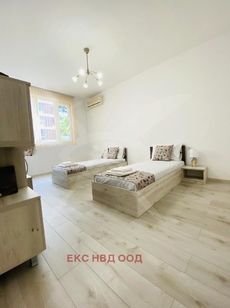 Te koop  3 slaapkamers Plovdiv , Tsentar , 89 m² | 58937407 - afbeelding [2]