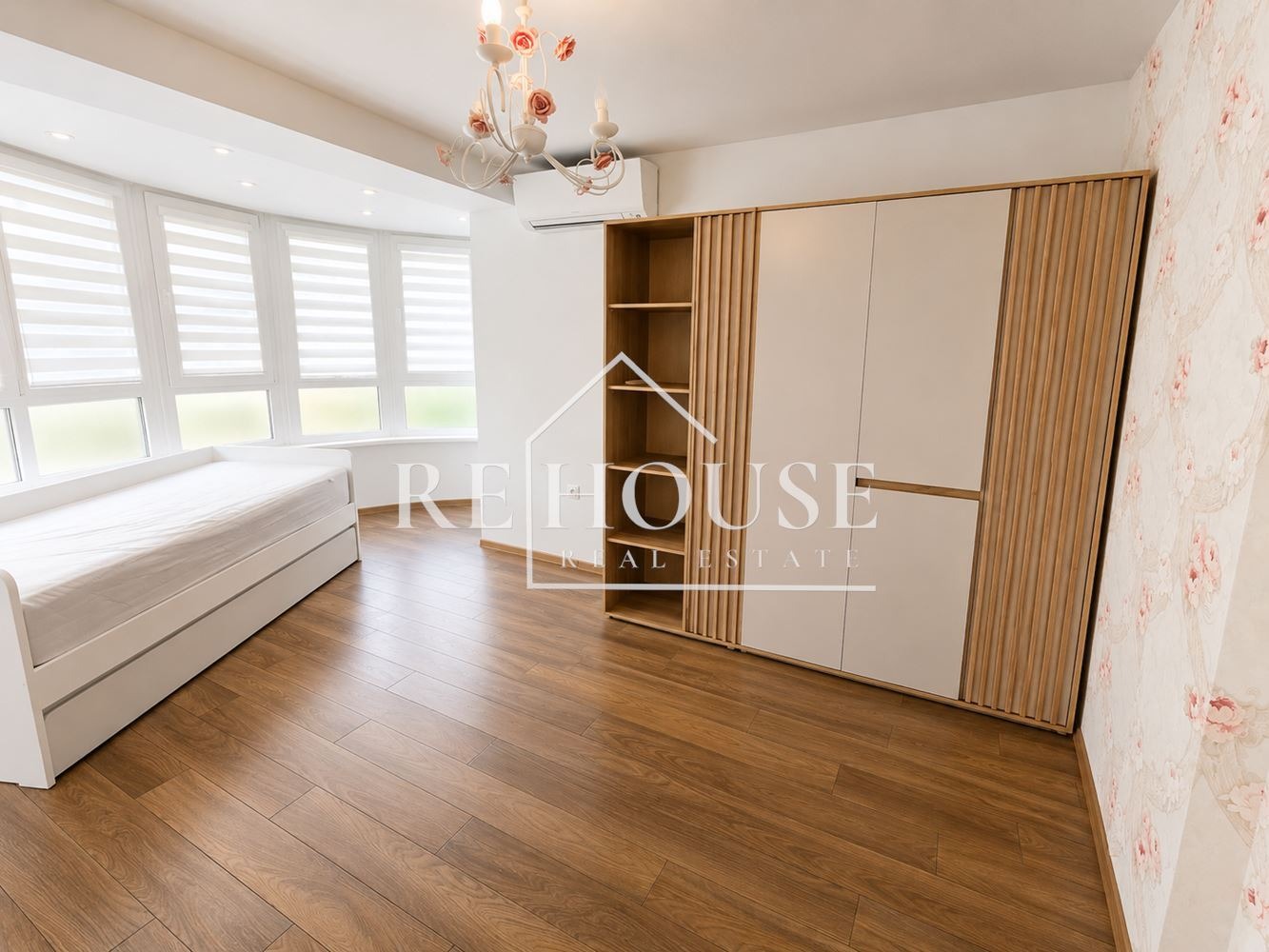 Продава 3-СТАЕН, гр. Варна, Лятно кино Тракия, снимка 9 - Апартаменти - 55799787