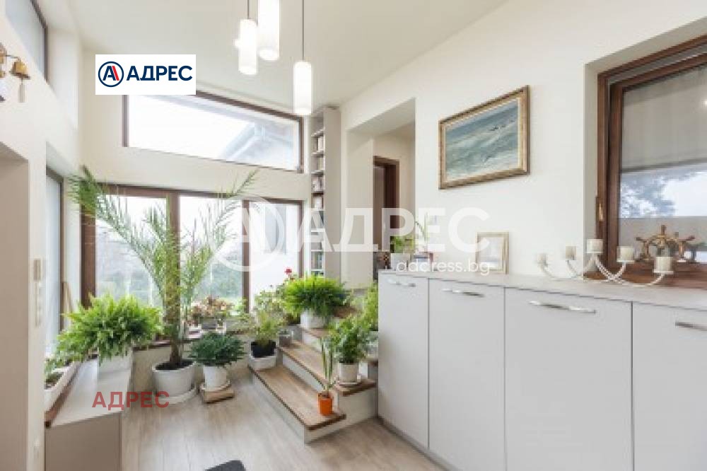 Продава КЪЩА, с. Аврен, област Варна, снимка 13 - Къщи - 55986619