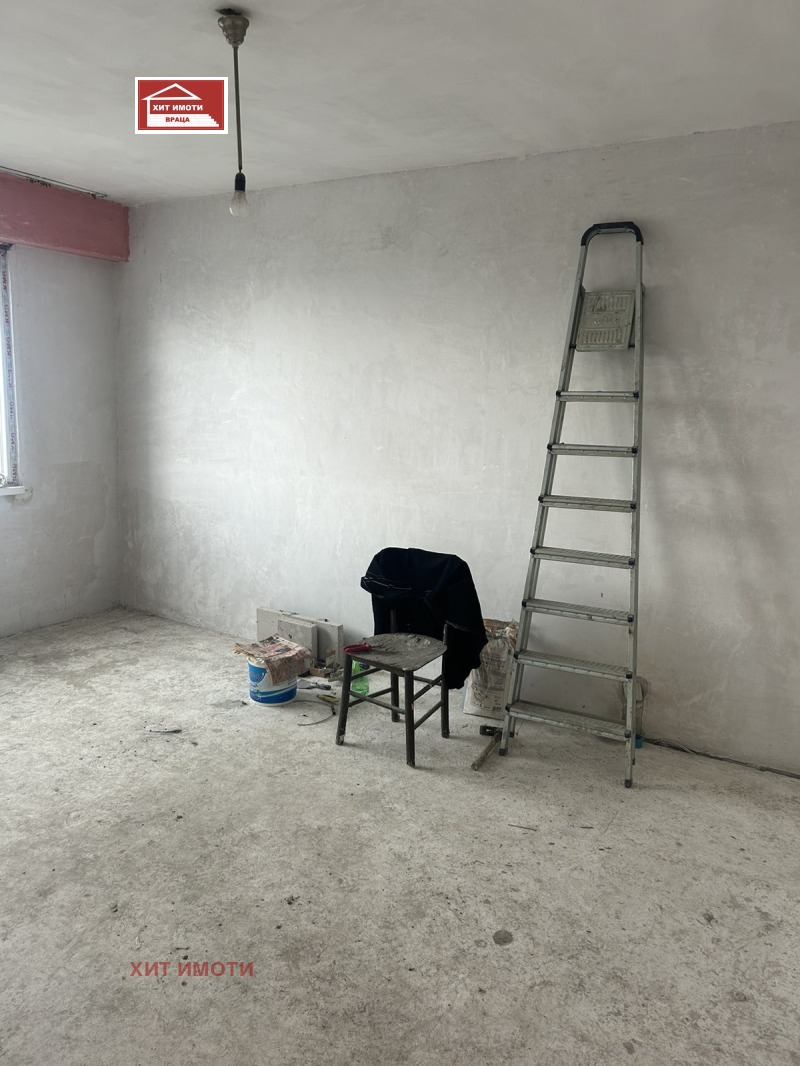For Sale  Studio Vratsa , Dabnika , 40 sq.m | 77587312