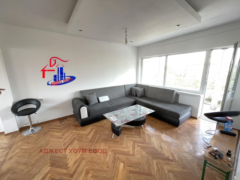 Продава  4-стаен град Шумен , Център , 80 кв.м | 67207533