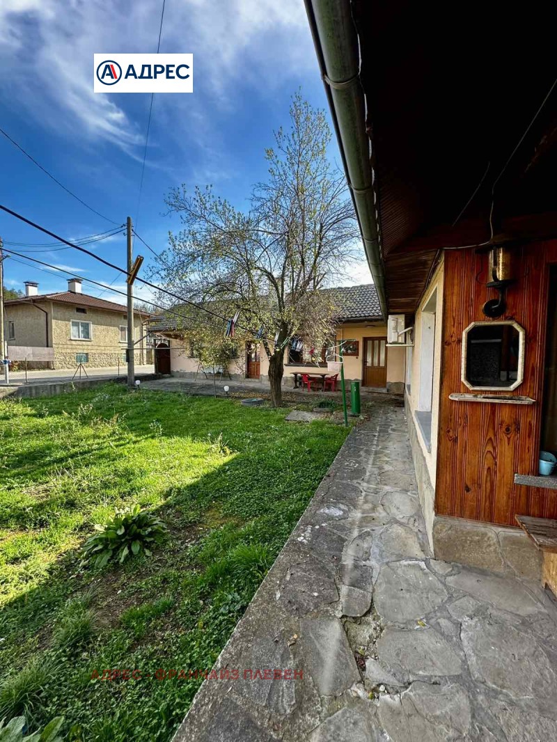 Продава КЪЩА, гр. Априлци, област Ловеч, снимка 4 - Къщи - 52599988