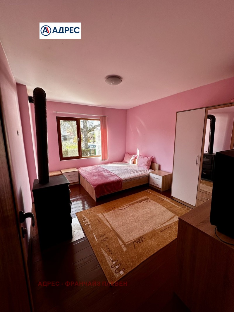 Продава КЪЩА, гр. Априлци, област Ловеч, снимка 11 - Къщи - 52599988