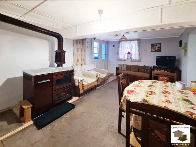 Продава КЪЩА, с. Дъскот, област Велико Търново, снимка 4 - Къщи - 52664517