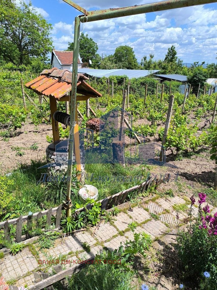 Продава ВИЛА, гр. Шумен, м-т Под Манастира, снимка 4 - Вили - 54964599