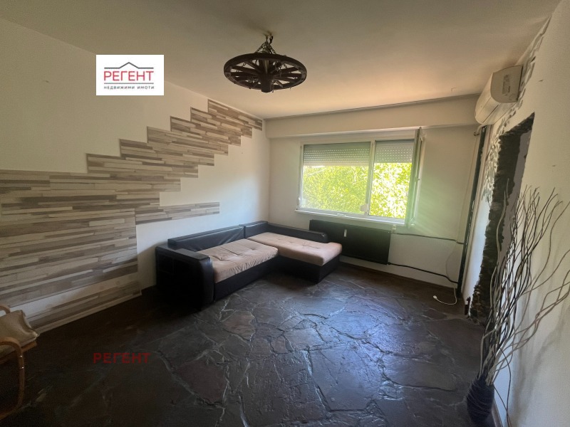 Продава  2-стаен, град Габрово, Трендафил 2 •  100 000 лв. • ID 56628188 — holmes.bg - [1] 