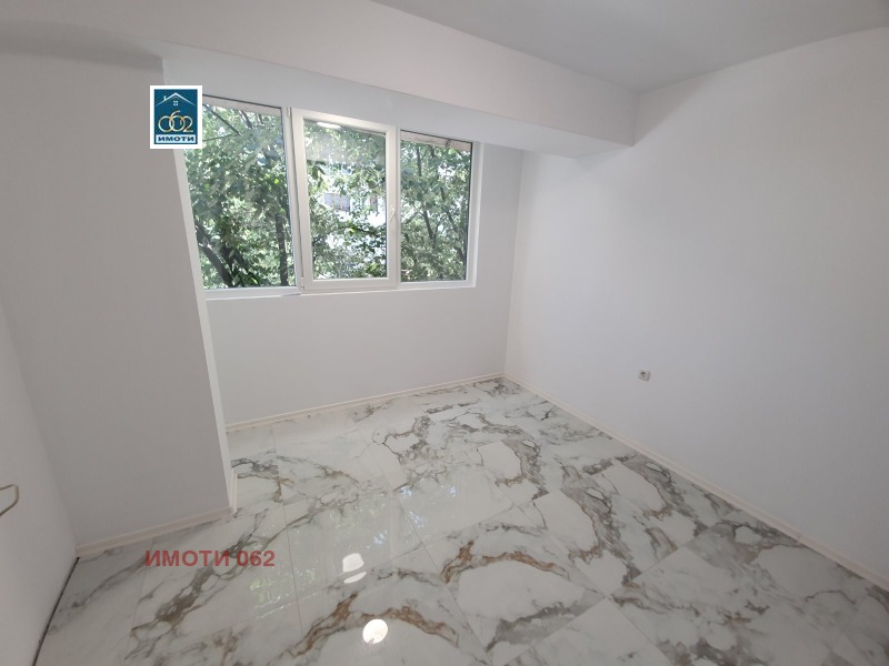 Til salg  2 soveværelser Veliko Tarnovo , Zona B , 80 kvm | 81779445 - billede [2]