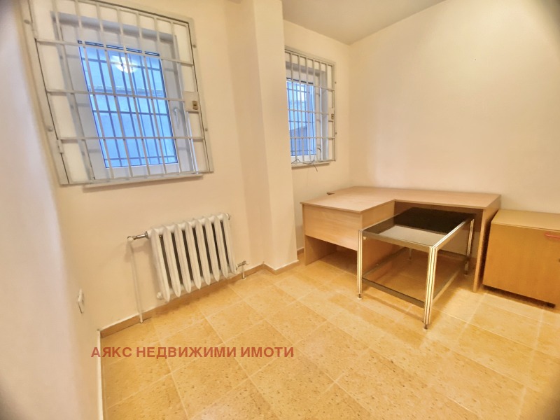 In vendita  Negozio Sofia , Lozenets , 50 mq | 85884129 - Immagine [6]