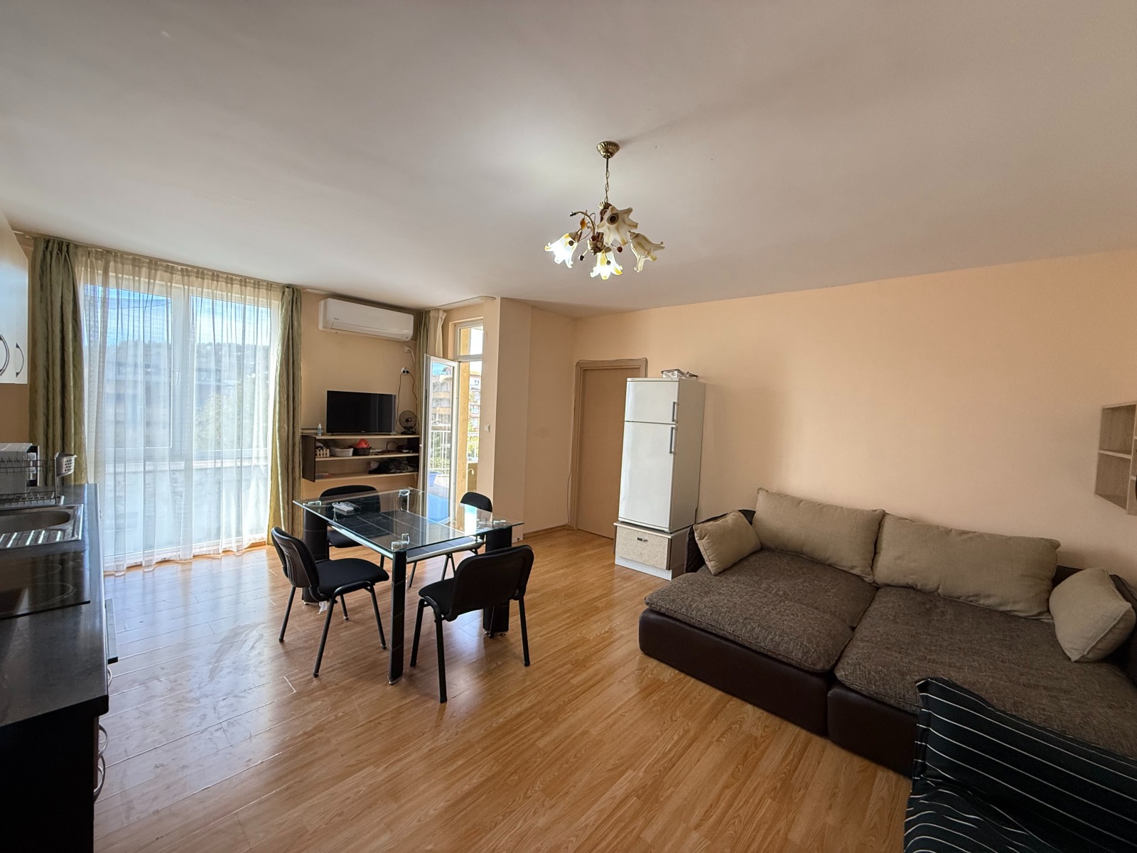 Продава 3-СТАЕН, гр. Приморско, област Бургас, снимка 3 - Апартаменти - 54119961