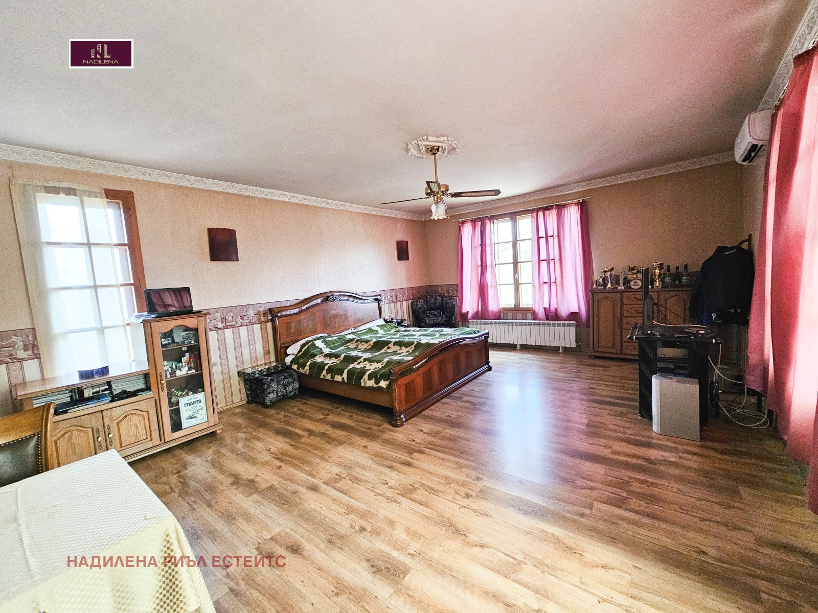 Продава КЪЩА, гр. София, м-т Камбаните, снимка 9 - Къщи - 53952483