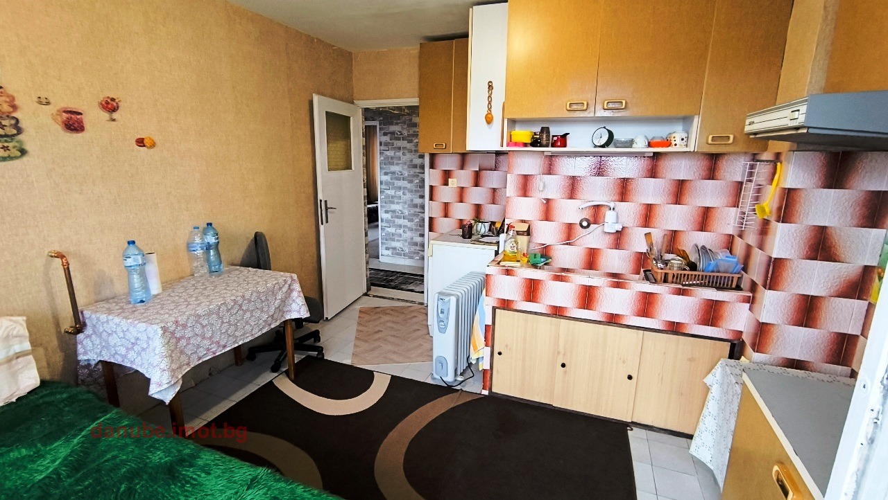 Продава 3-СТАЕН, гр. Русе, Широк център, снимка 3 - Апартаменти - 54426643