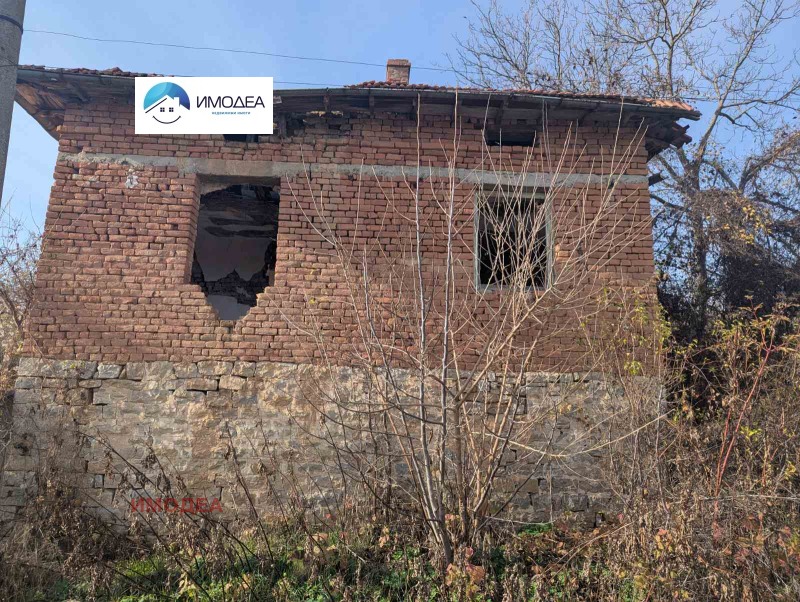 Продава КЪЩА в област Габрово, с. Добромирка - 68 кв.м / 7 669.38 € » 15 000 лв., ИМОДЕА