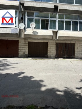 Обява продава гараж, град Варна, Централна поща