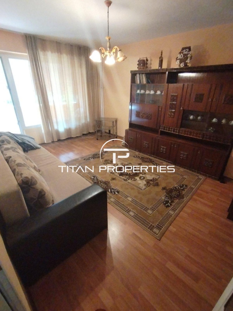 In vendita  Studio Burgas , Slavejkov , 40 mq | 79441256