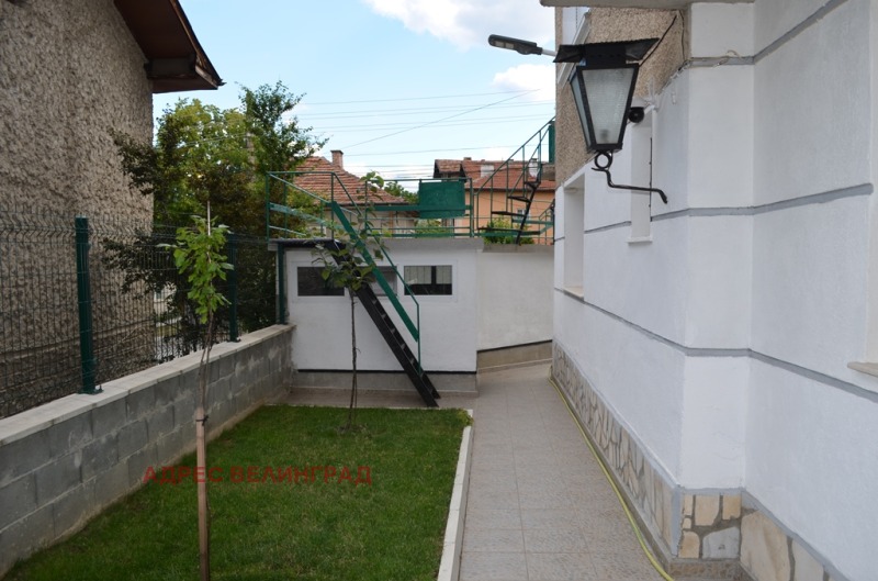 Продава  Етаж от къща област Пазарджик , гр. Велинград , 180 кв.м | 49157780 - изображение [2]