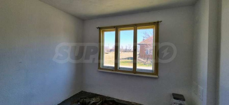 Продава КЪЩА, гр. Левски, област Плевен, снимка 16 - Къщи - 52804326