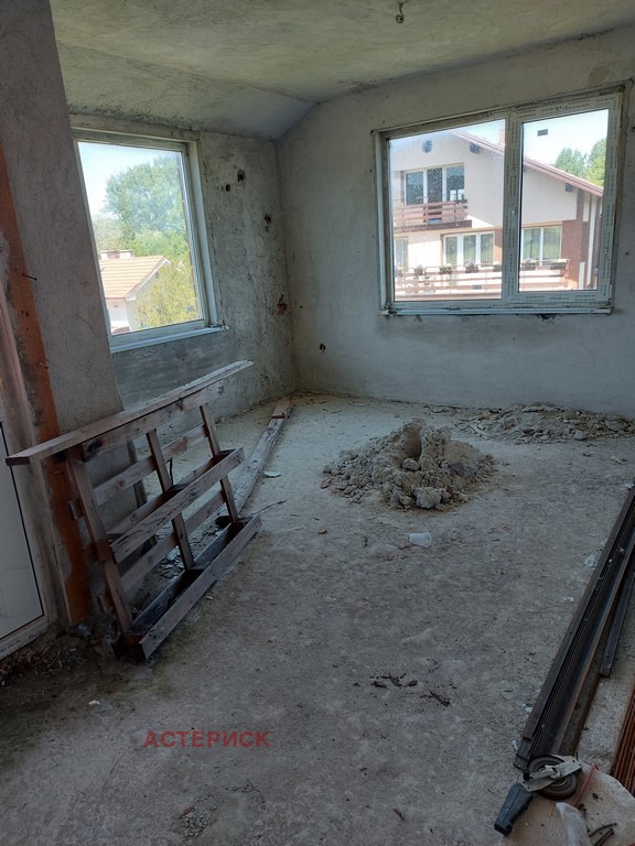 Продава КЪЩА, с. Хераково, област София област, снимка 17 - Къщи - 56226320