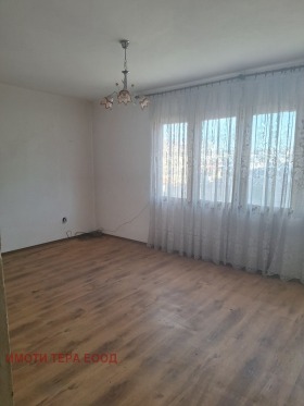 ������� 3-����� | Imot.bg � ����� ������ 11