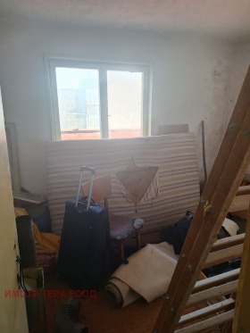 ������� 3-����� | Imot.bg � ����� ������ 12