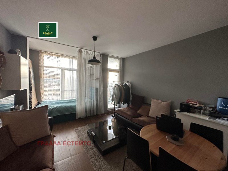 Te koop  Studio Sofia , Studentski grad , 48 m² | 93175318