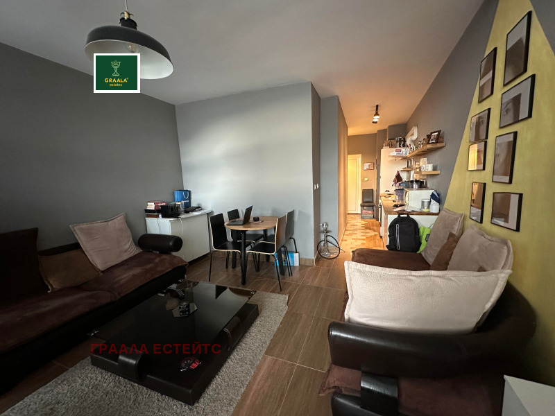 Te koop  Studio Sofia , Studentski grad , 48 m² | 93175318 - afbeelding [2]