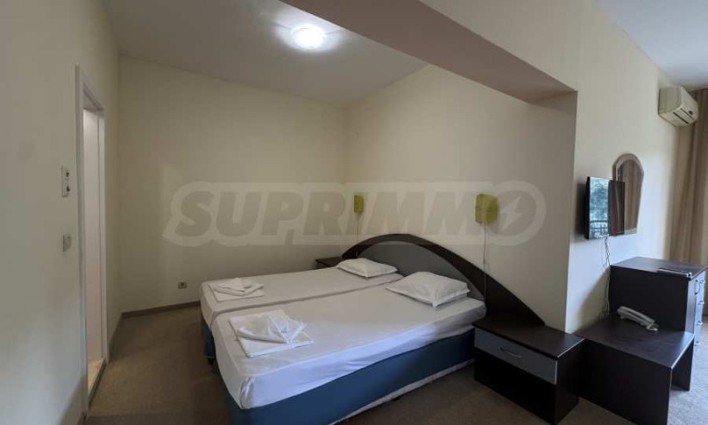 Till salu  Studio Varna , k.k. Zlatni pjasaci , 62 kvm | 46813616 - bild [3]