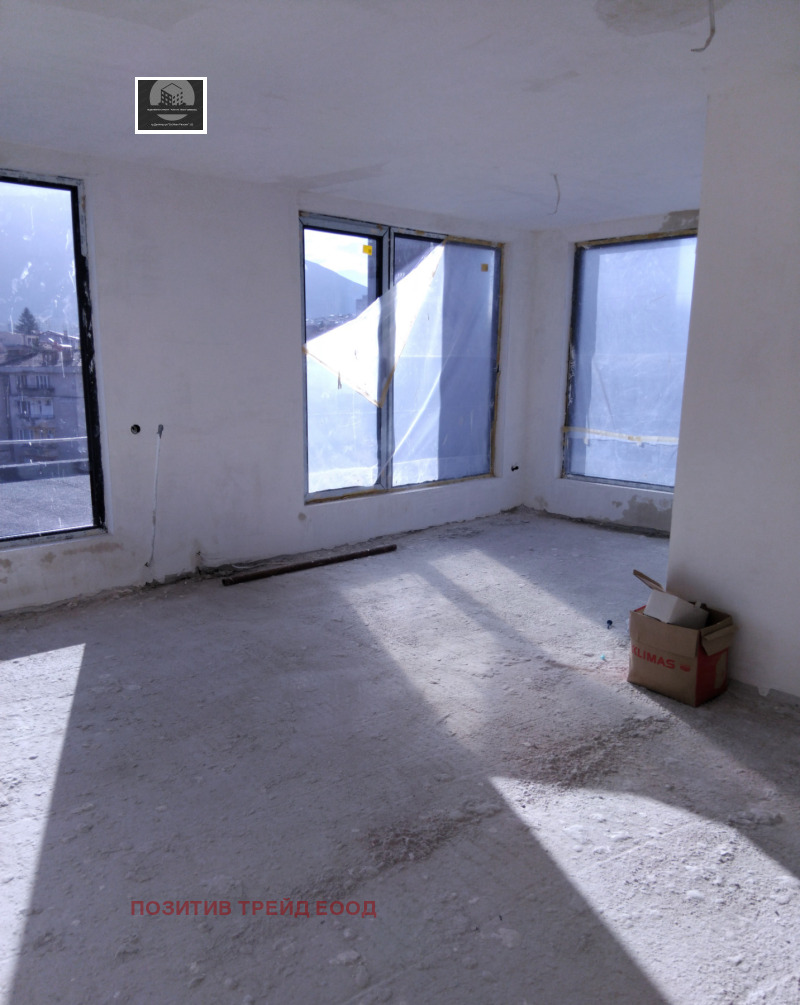 Продава 3-СТАЕН, област Кюстендил, гр. Дупница • 198000 € / 387254.34 лв. • 73303665 1