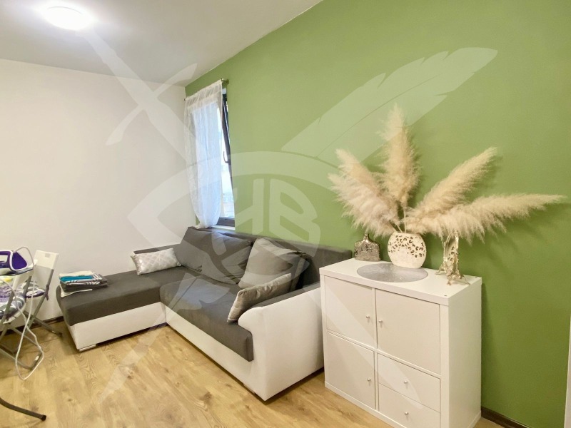 Satılık  Çatı katı bölge Burgaz , Sveti Vlas , 38 metrekare | 61555820