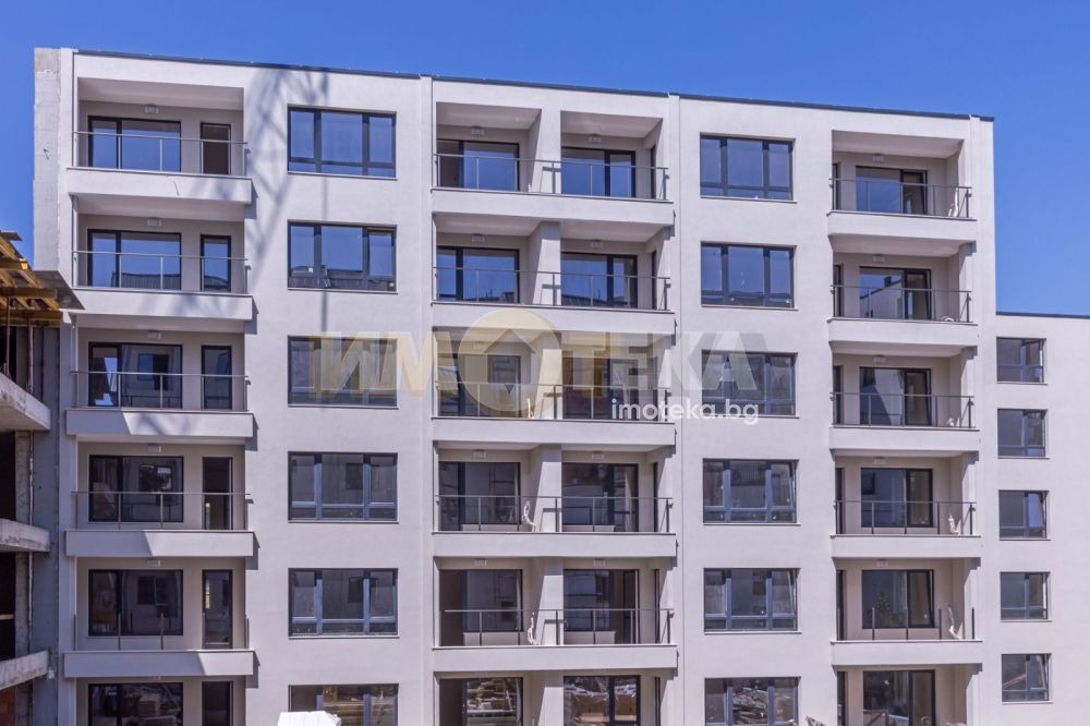 Продава ОФИС, гр. Варна, Център, снимка 4 - Офиси - 54591289
