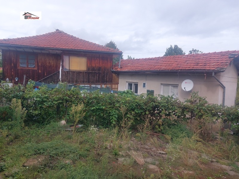 Te koop  Huis regio Lovetsj , Belisj , 150 m² | 60314745