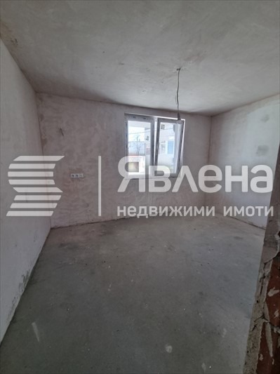 Продава 3-СТАЕН, гр. Варна, Погреби, снимка 3 - Aпартаменти - 49381096