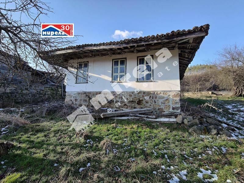 Продава  Къща, област Велико Търново, с. Костел • 13 500 EUR • ID 94420712 — holmes.bg - [1] 