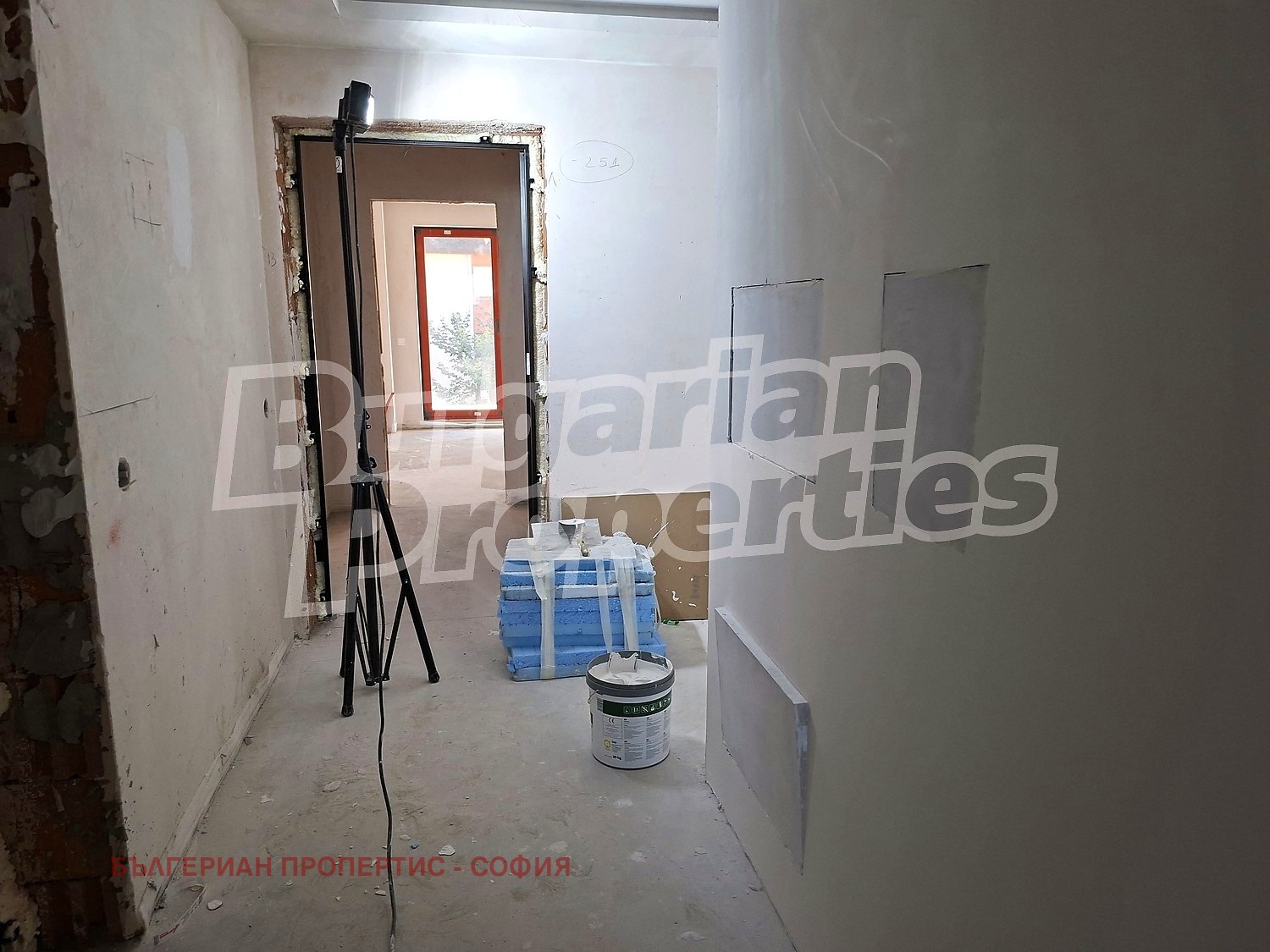 Продава МНОГОСТАЕН, гр. София, Манастирски ливади, снимка 3 - Апартаменти - 56119524