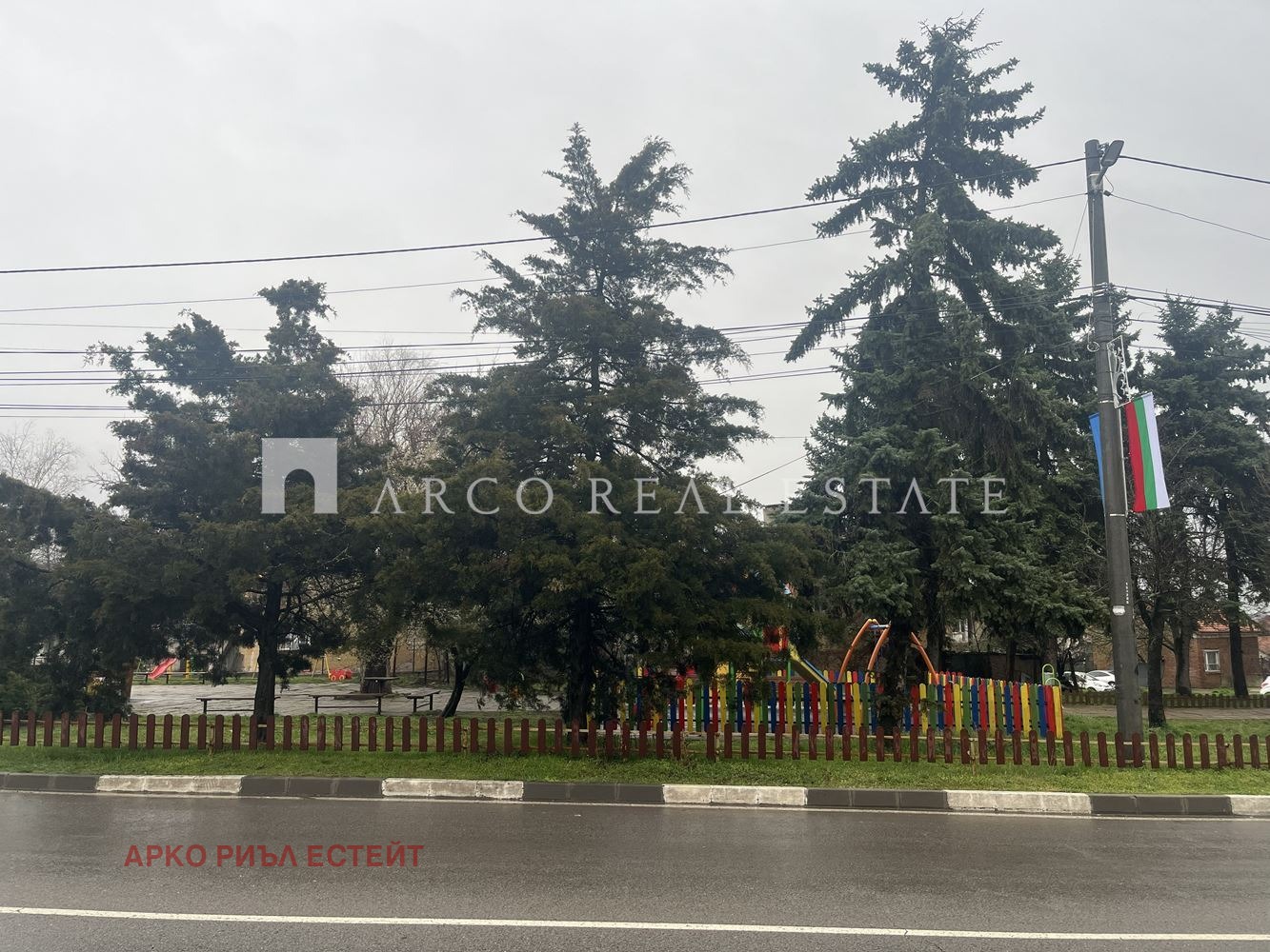 Продава КЪЩА, гр. София, гр. Нови Искър