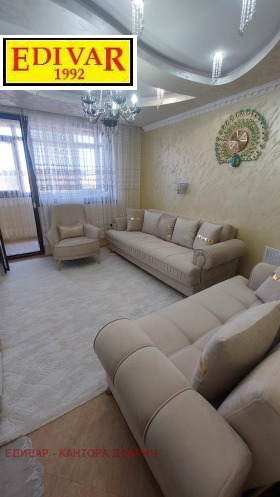 2 bedroom Tsentar, Dobrich 1