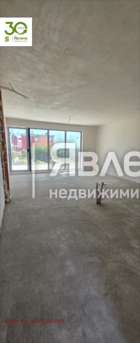 Продава КЪЩА, с. Бенковски, област Варна, снимка 5 - Къщи - 53714383