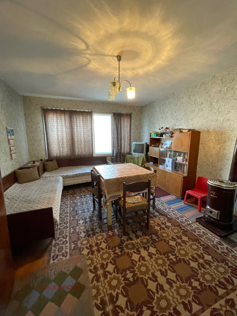 Продава  Многостаен град Търговище , Център , 106 кв.м | 12531471 - изображение [6]